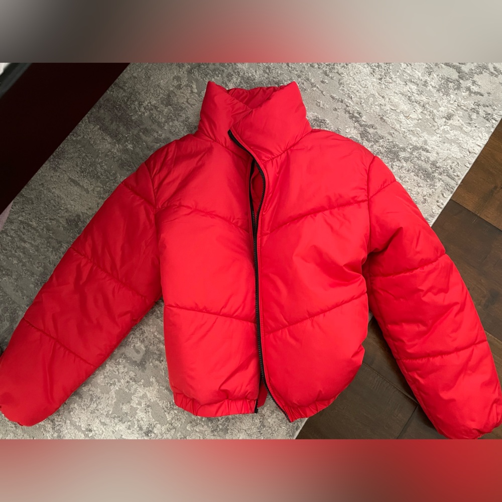 Target: Wild Fable cropped puffer, size medium